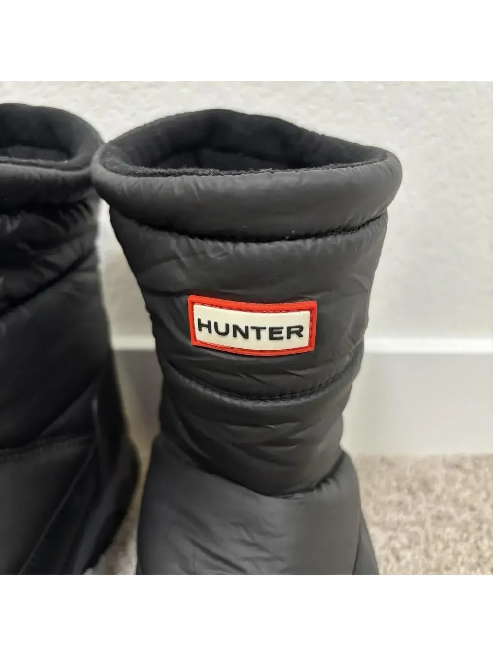 Hunter Intrepid Men’s Size 12 Insulated Snow Boot Short Black Boots Excellent